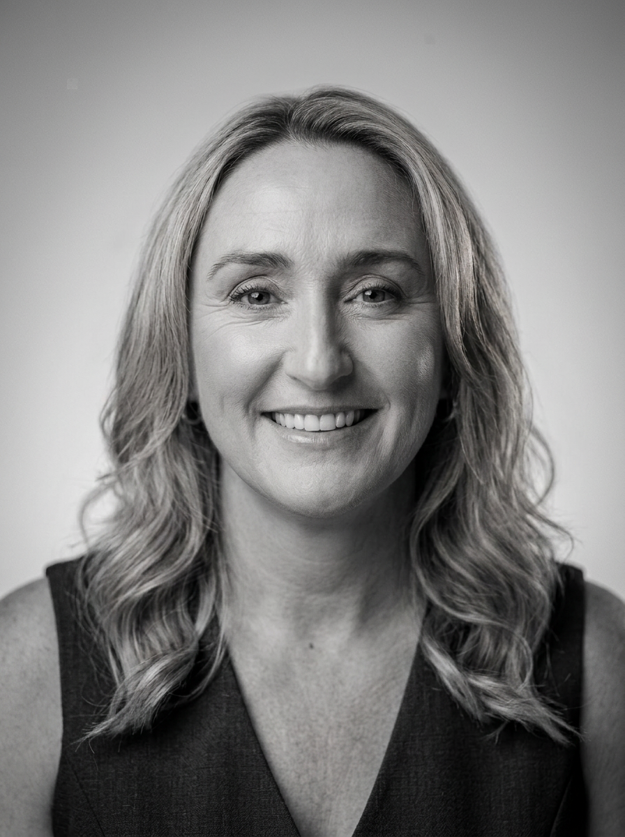 Portrait of Shona Bourke, founder of Rye River Hospitality